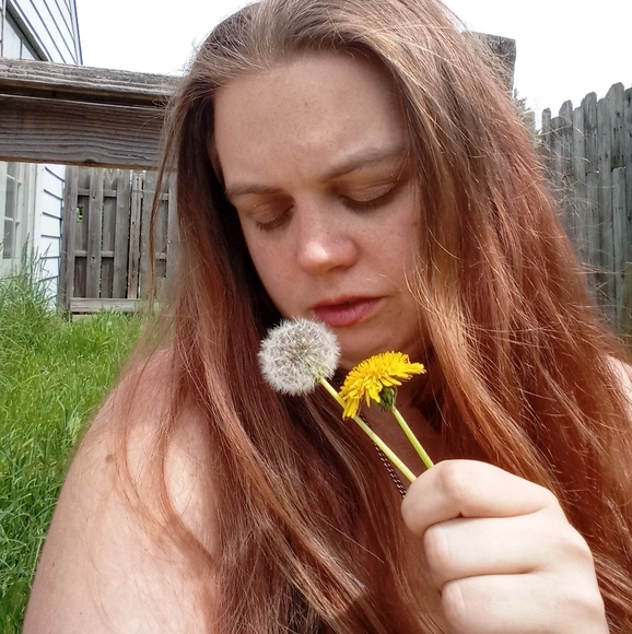 Meet your Posher, Anna - Picture 1 of 1